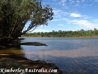 The sandbank on the Fitzroy River The sandbank on the Fitzroy River