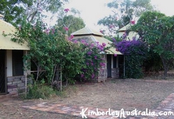 Savannah Huts at Birdwood Downs Savannah Huts at Birdwood Downs