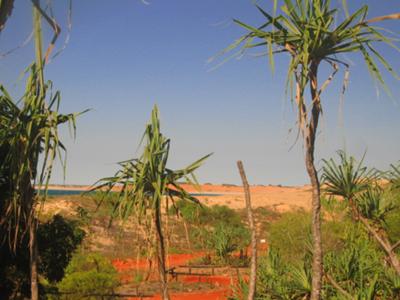 Looking thru to Cape Leveque