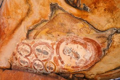 Rock art at Munurru (King Edward River campsite)