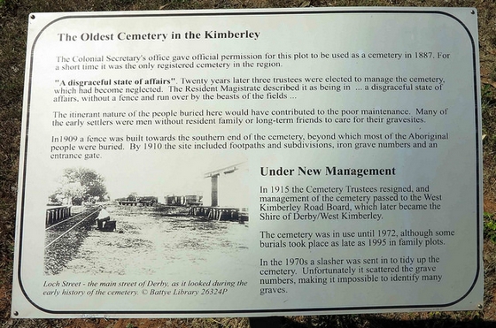 Plaque at Derby' Pioneer Cemetery