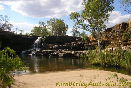 Wunnumurra Gorge waterfall